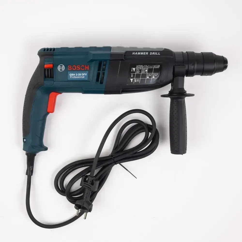 Bosch Перфоратор 900 Вт, 0 акк.