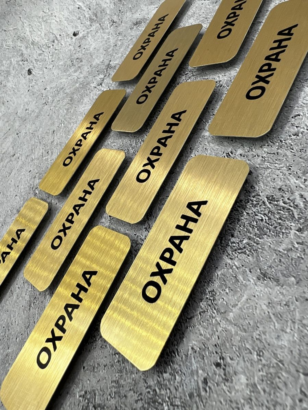 Бейдж на магните  10шт