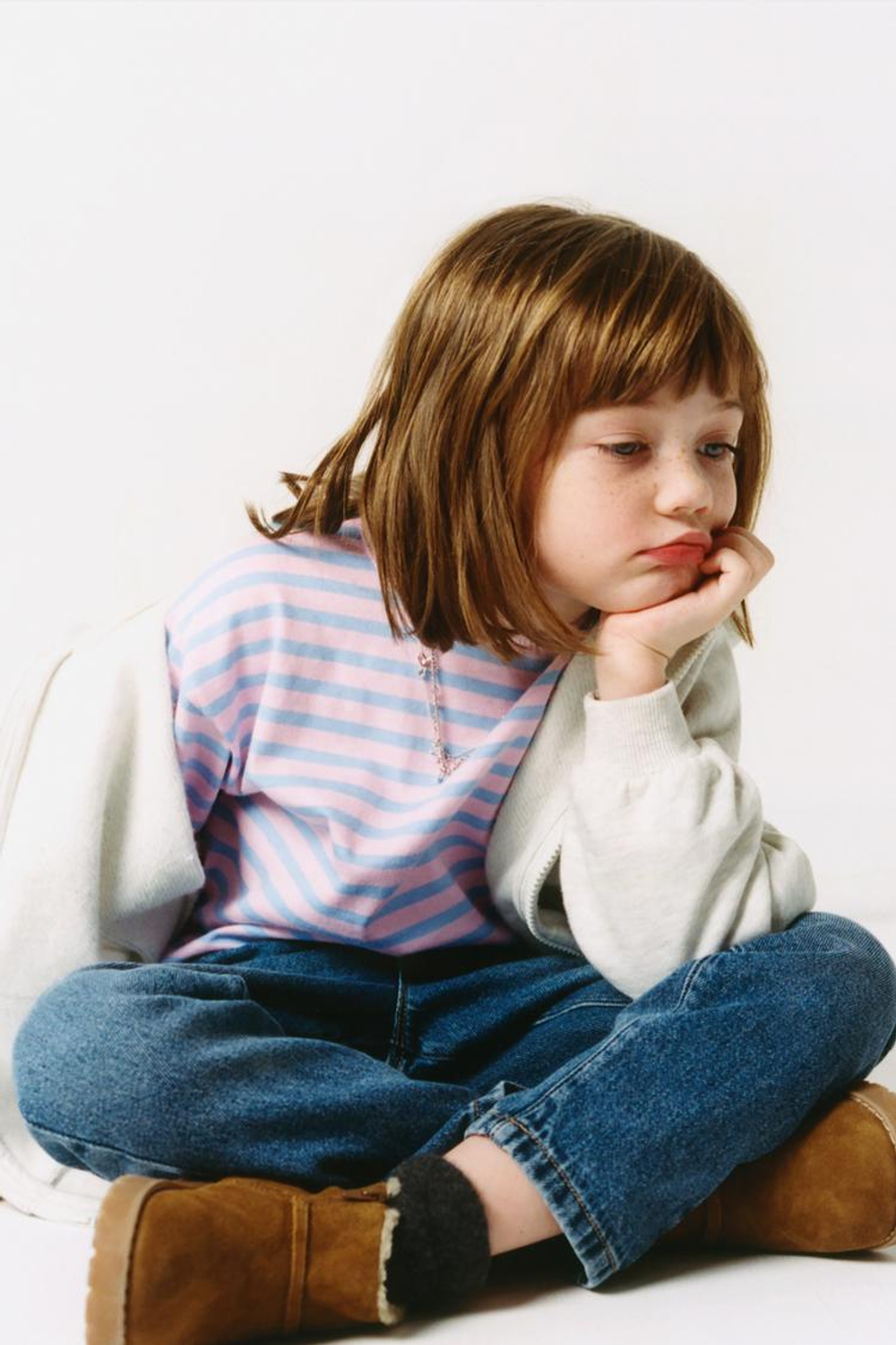 ZARA ФУТБОЛКА В ПОЛОСКУ С ВЫШИТЫМ СЕРДЦЕМ, ПАСТЕЛЬНО-СИНИЙ