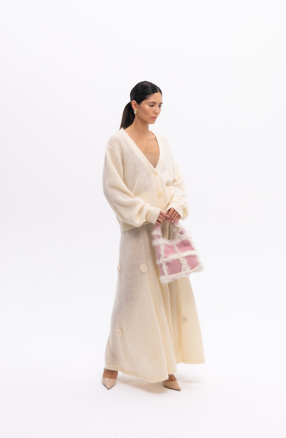 Молочный кардиган из мохера