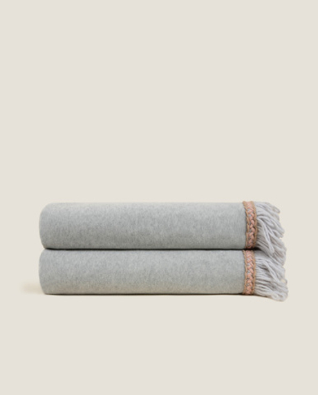 Плед 160х200 Frati Home Soft Bamboo Grigio Perla серый с оранжевым с тесьмой Matisse