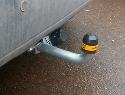 Фаркоп Motodor для KIA Sportage, Hyundai Tucson, 2004-2010 (оцинкованный шар)(паспорт и сертификат в комплекте)(без электрики) 90901-A