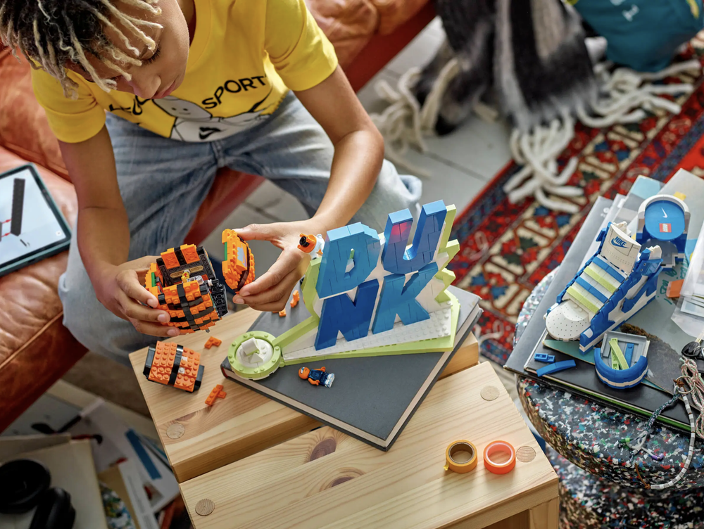 Конструктор LEGO 43008 Nike x Lego