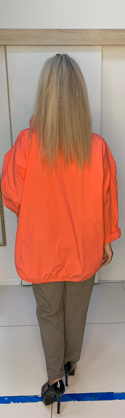 Пыльник-ветровка на молнии, цвет коралл