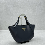 Сумка Prada