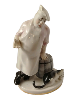 Фарфоровая статуэтка "Кот и повар" (ЛФЗ), СССР, 1950-1970 гг