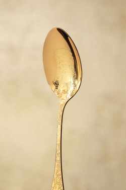 ZARA HOME ЛОЖКА С РЕЛЬЕФНОЙ ГРАВИРОВКОЙ, ЗОЛОТОЙ