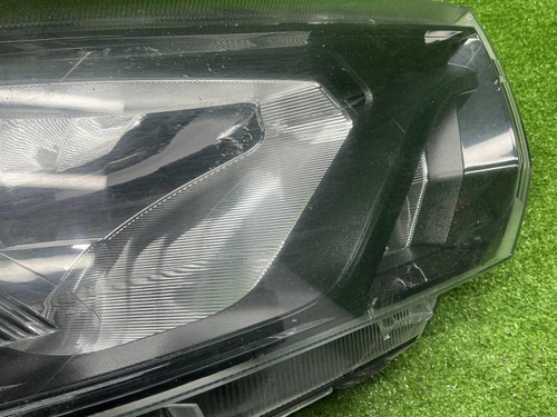 Фара правая Lada Granta (2018-н.в.) галоген