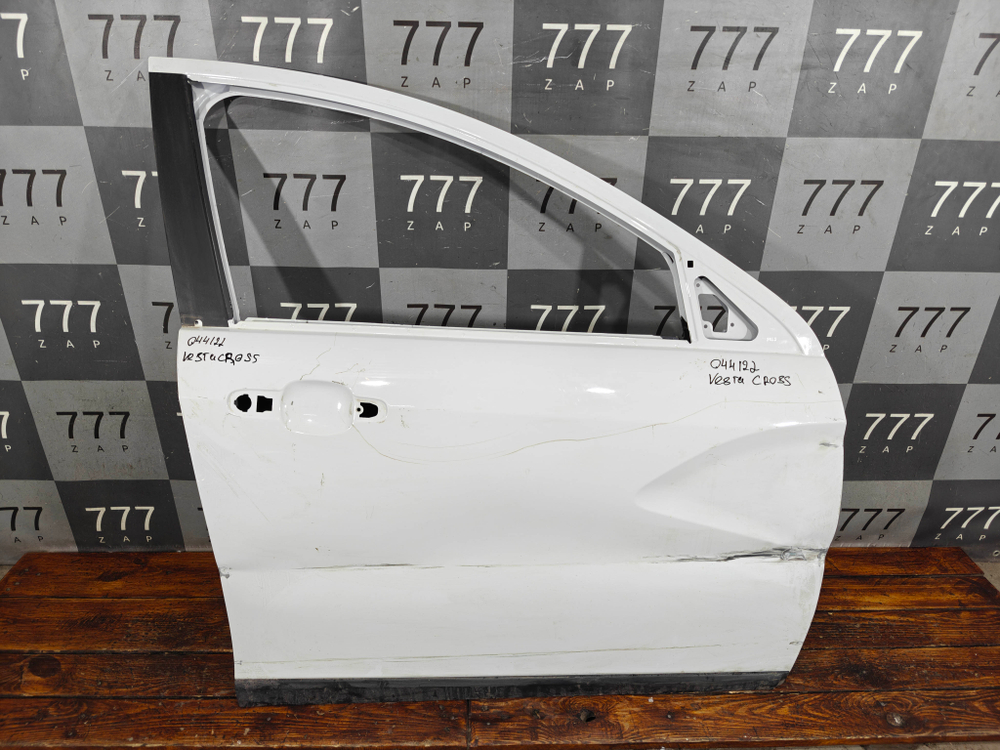 Дверь передняя правая LADA Vesta Cross 15-нв Б/У Оригинал 8450102348