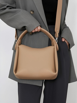 женская сумка на плечо из натуральной кожи