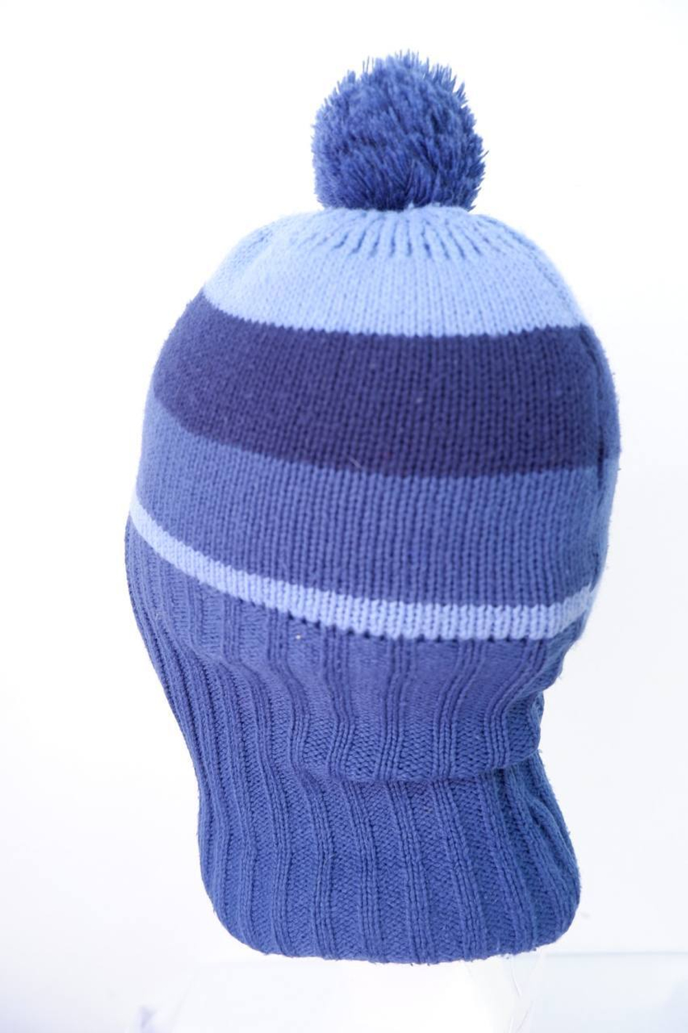 Шапка-шлем в полоску