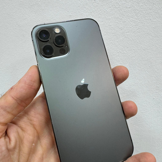 Applе iPhone 12 Pro 256gb АКБ 77% (менялся верхний динамик) без комплекта