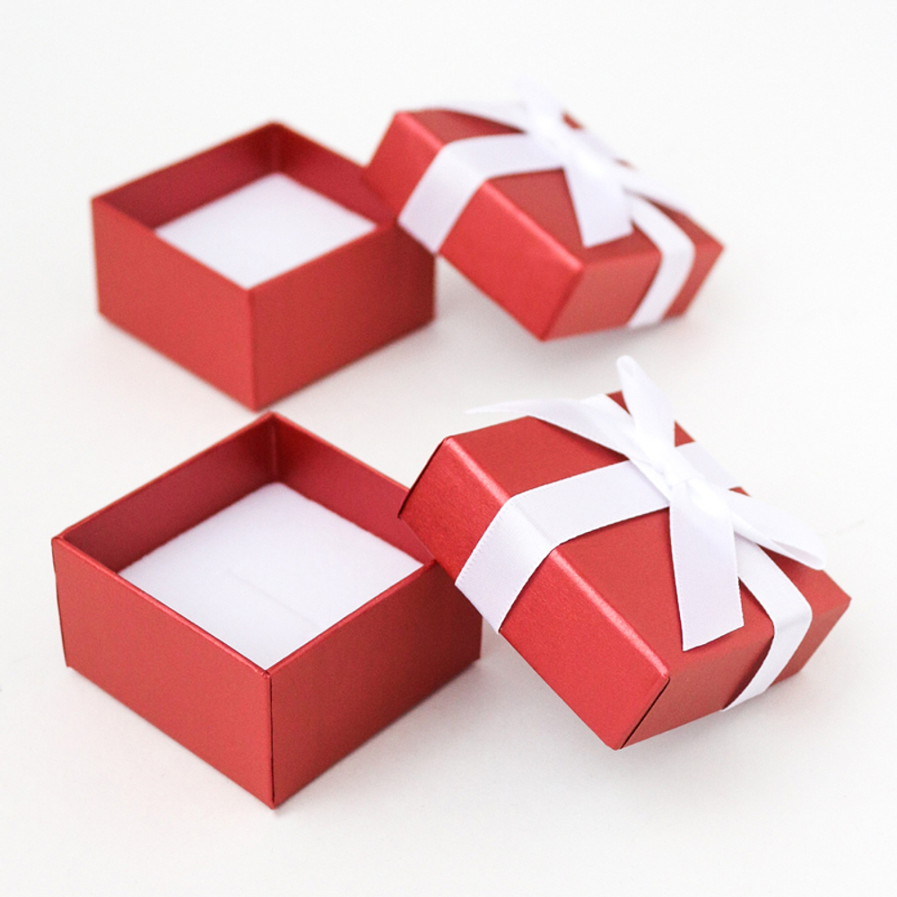 Квадратный футляр «Конфетти» с бантиком под кольцо