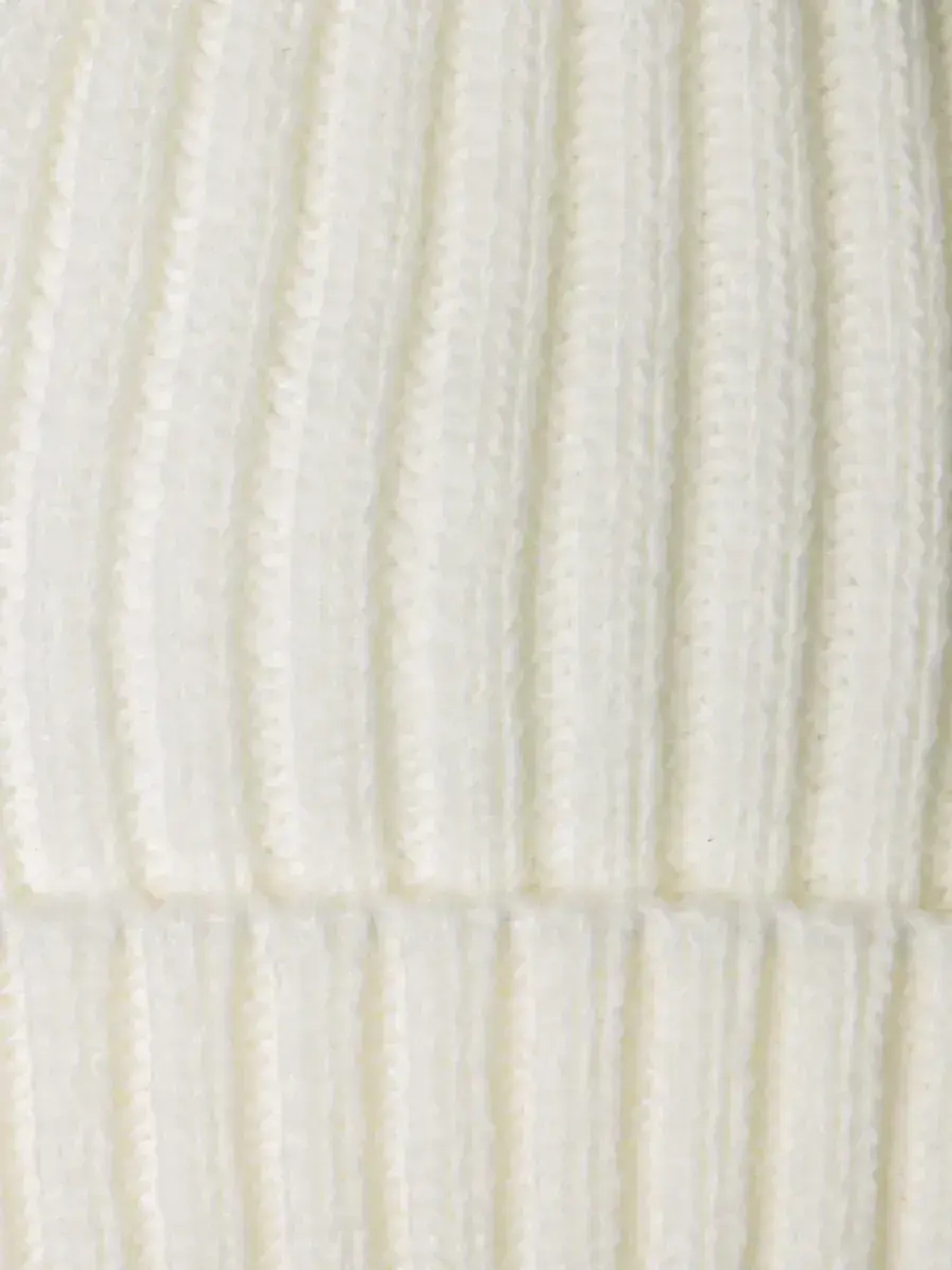 Шапка для девочки на осень