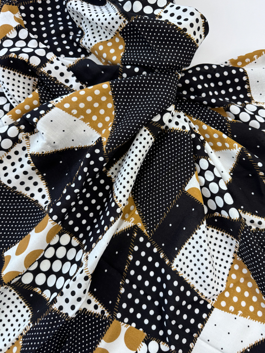 Штапель принт печворк, черный, коричневый на белом D23C1