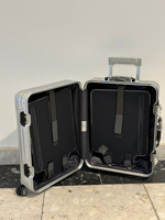 Чемодан Rimowa