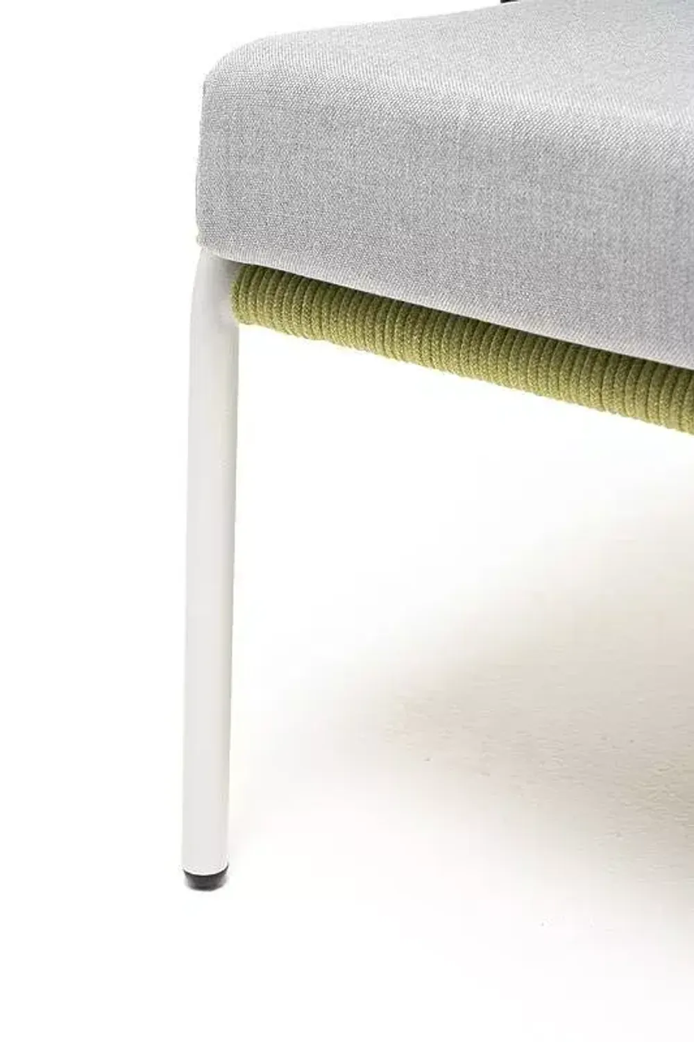 "Милан" кресло плетеное из роупа, каркас алюминий светло-серый (RAL7035) муар, роуп салатовый меланж круглый, ткань светло-серая