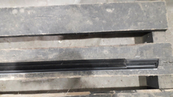 Молдинг двери передней правой Mercedes S (W222) 13-20 Б/У Оригинал A2226900680