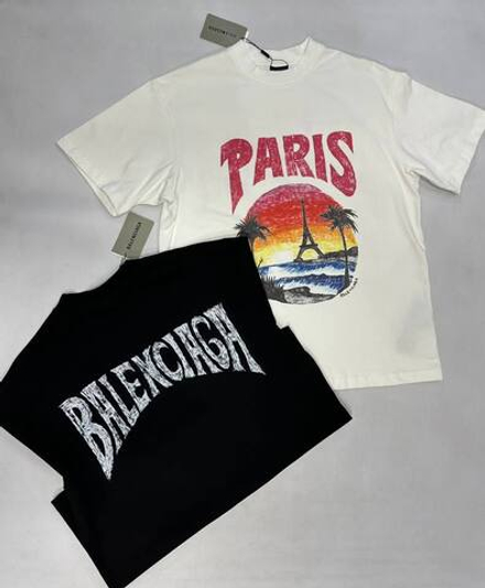 Футболка Balenciaga