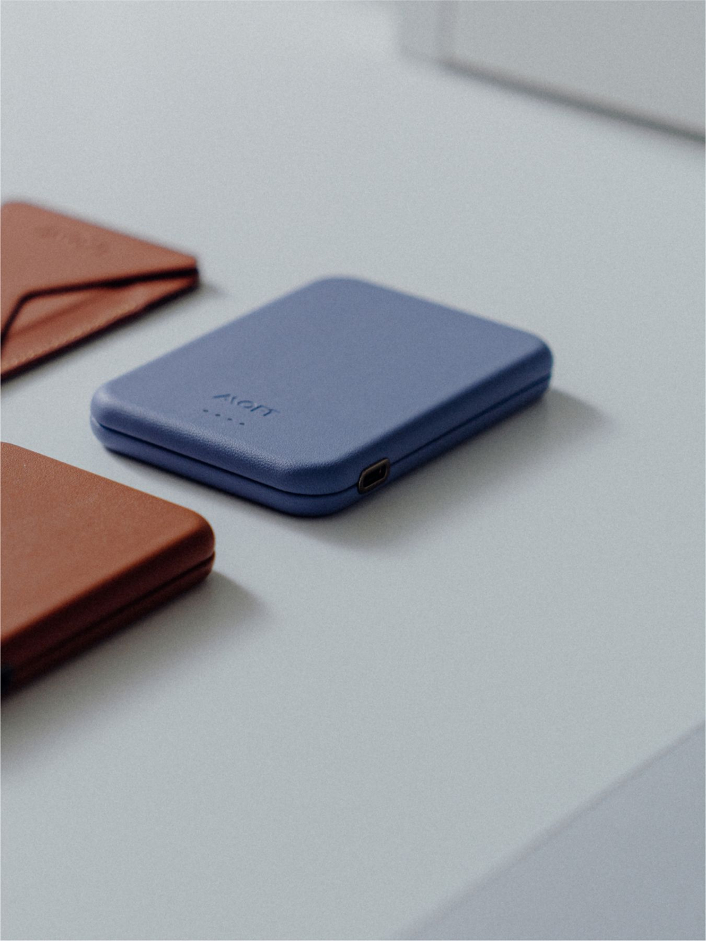 Внешний аккумулятор MagSafe MOFT Snap Battery Pack 3400Mah