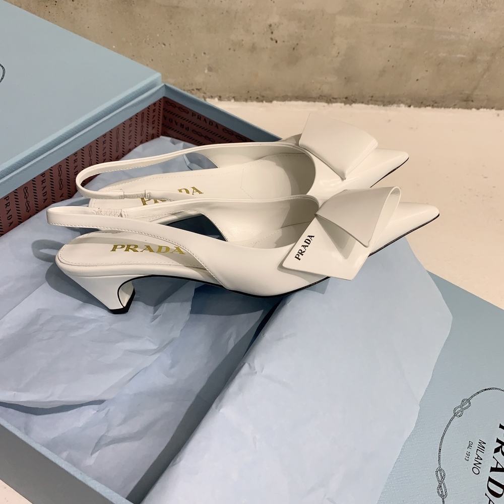 Prada Pumps
