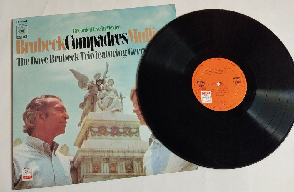 Винтажная виниловая пластинка LP The Dave Brubeck Trio Featuring Gerry Mulligan Compadres (Japan 1968) (No Obi)