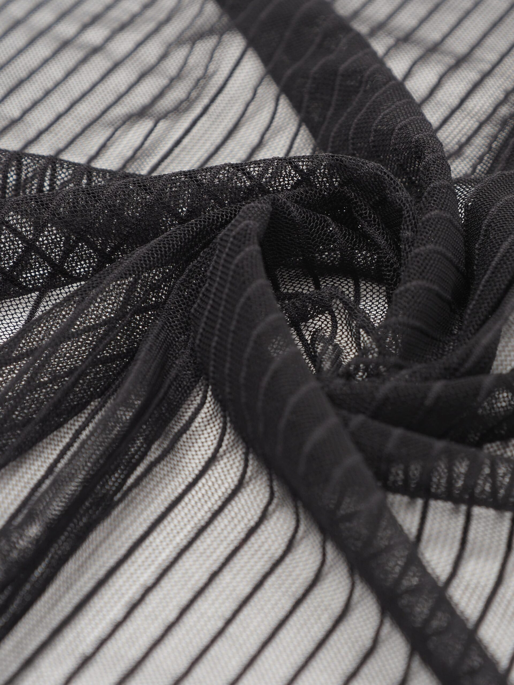 Сетка эластичная черная в полоску метражом