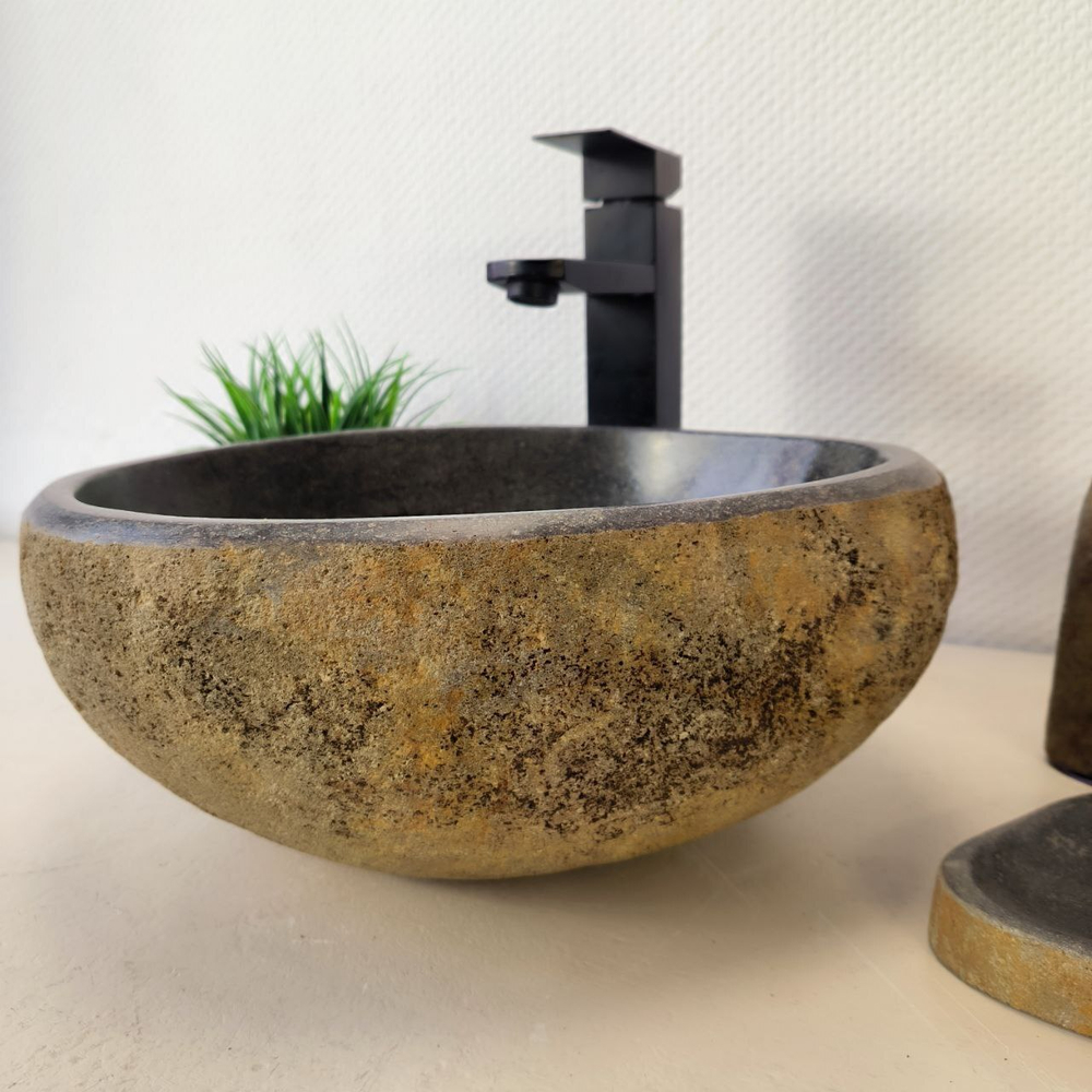 Раковина из речного камня RS-66030 36х32х15 из натурального камня