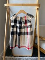 Платье Burberry, 92