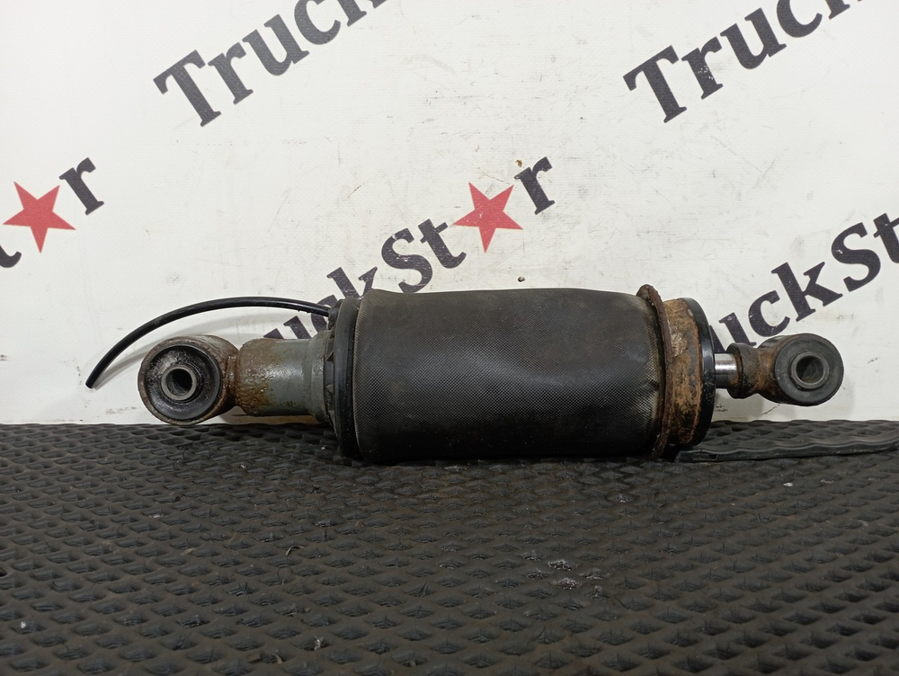 Амортизатор кабины задний 2023г.