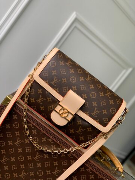 Louis Vuitton Dauphine Soft GM