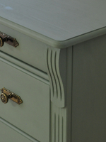 Комод для одежды Сюзанна, деревянный из массива сосны в викторианском стиле