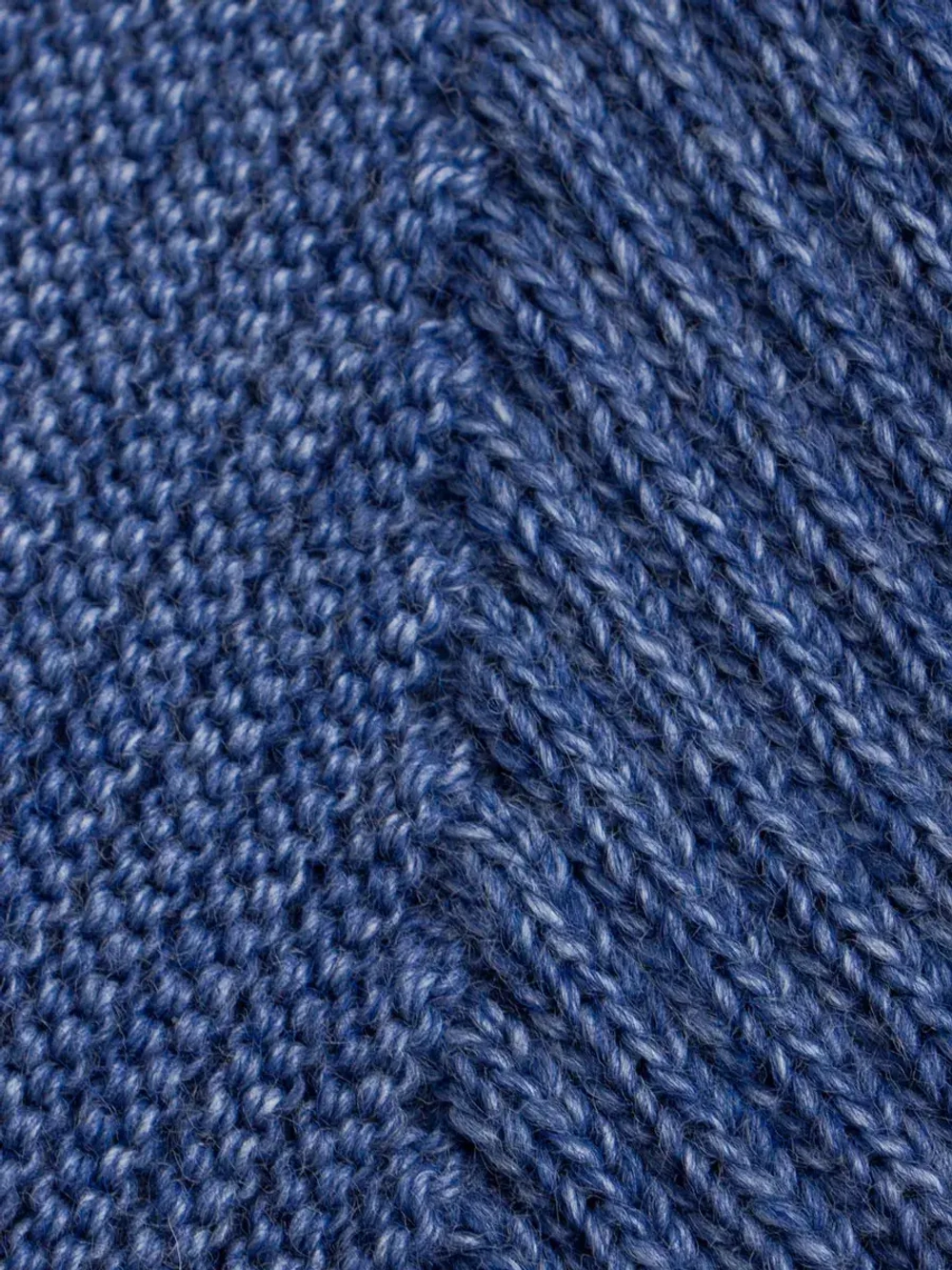 Чепчик детский вязаный на завязках