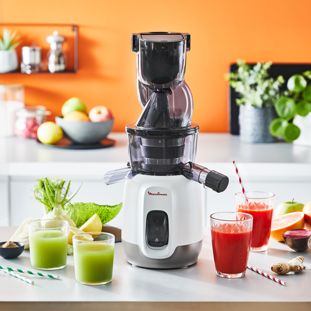 Соковыжималка шнековая Moulinex Ultra Juice ZU600110