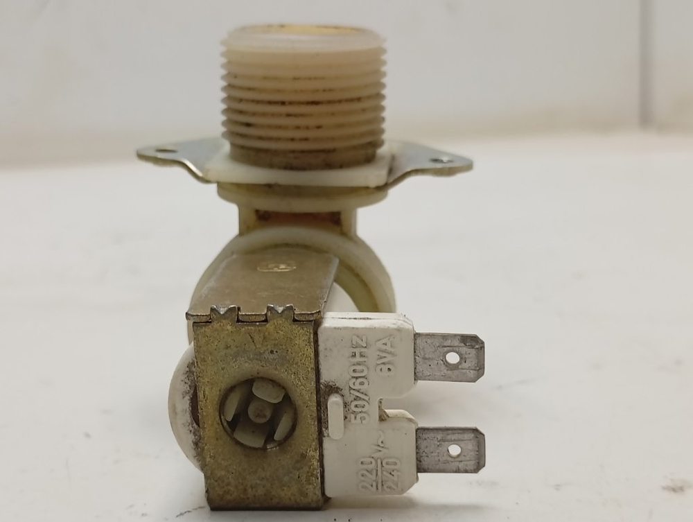 WMV1600BY/01 кт39 Клапан подачи воды для стиральной машины Bosch 12398 б/у