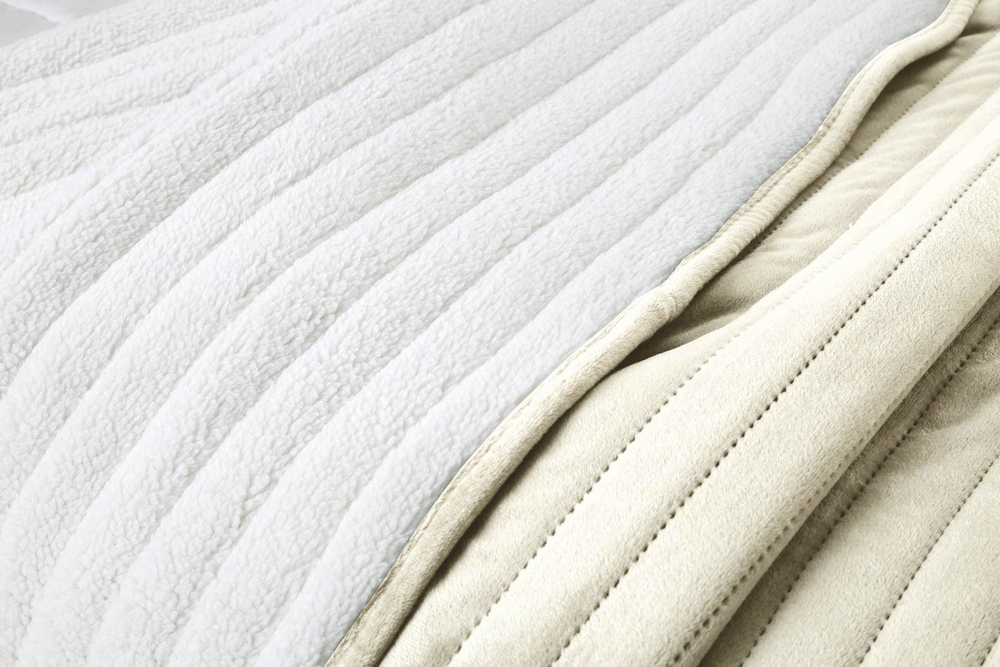 Плед 220х240 Sofi De MarkO Либерти молоко