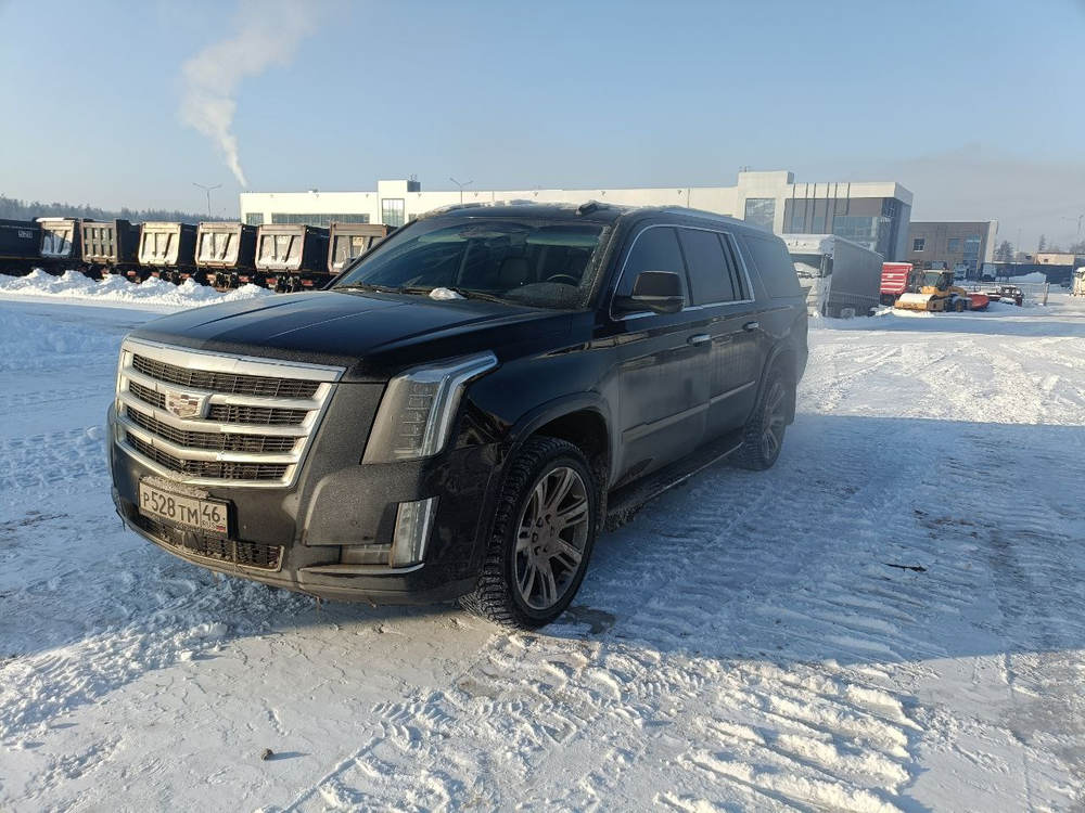 Cadillac ESCALADE 6.2 V8 Luxury (426 л.с.)