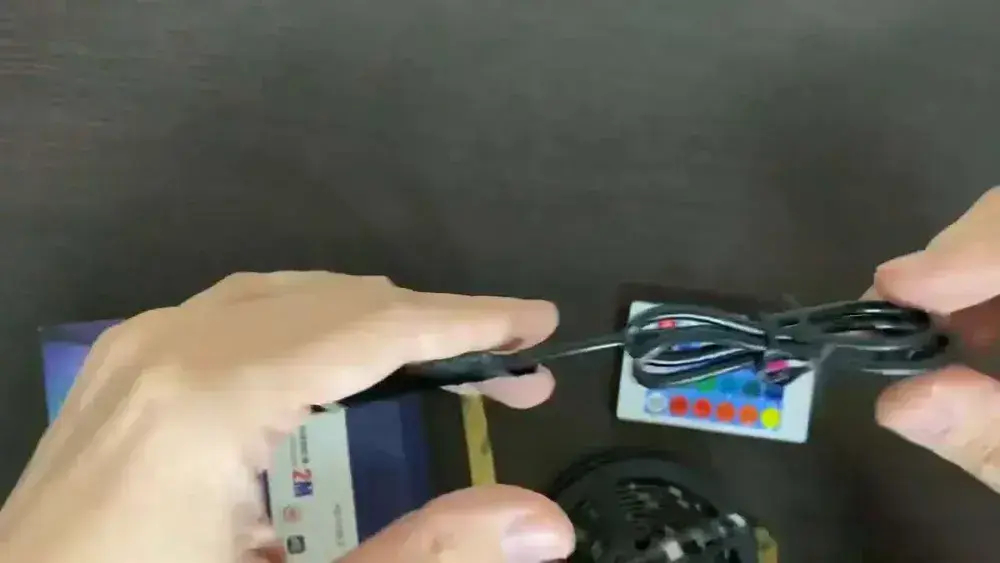 Светодиодная многоцветная RGB LED лента с пультом 3м 5050 SMD с USB, света диодная РГБ ЛЕД подсветка