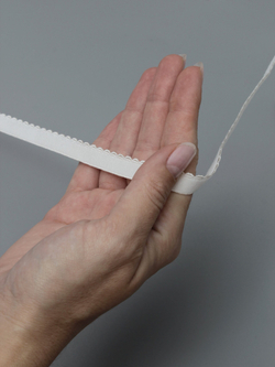 Резинка отделочная кремовая ажурная ширина 10 мм с учетом фестона