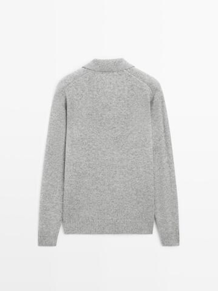 Massimo Dutti Свитер поло из смесовой шерсти с V-образным вырезом, светло-серый