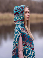 Пончо женское шерстяное с орнаментом