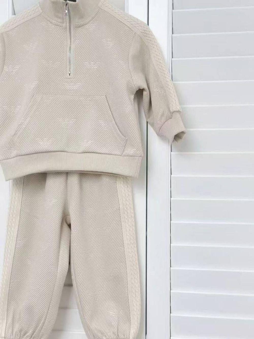 Детский спортивный костюм EMPORIO ARMANI