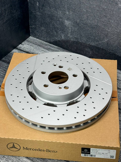 Тормозной диск передний Mercedes-Benz A2124210512