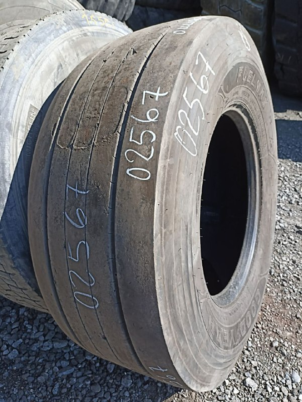385/65R22.5 Goodyear Fuelmax T шина б/у