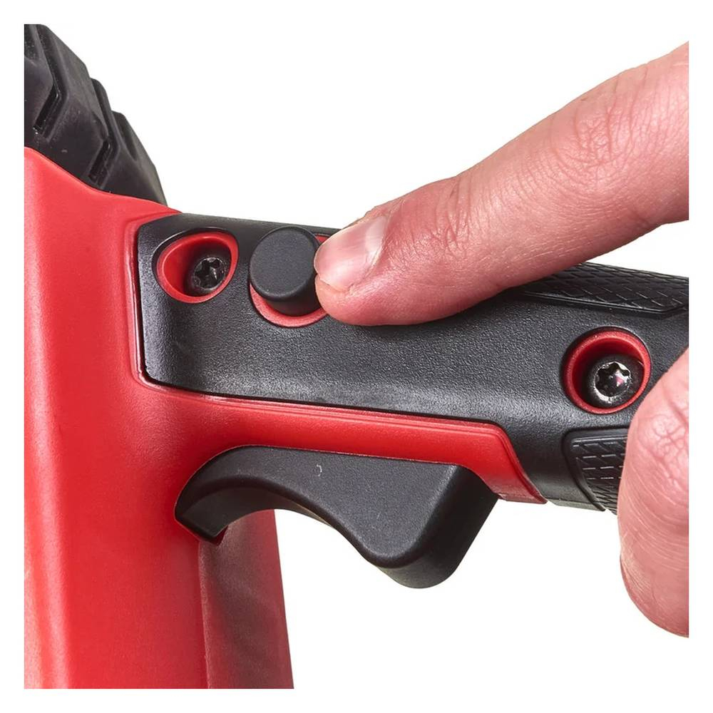 Аккумуляторная цепная пила Milwaukee M18 FCHSC-121 FUEL