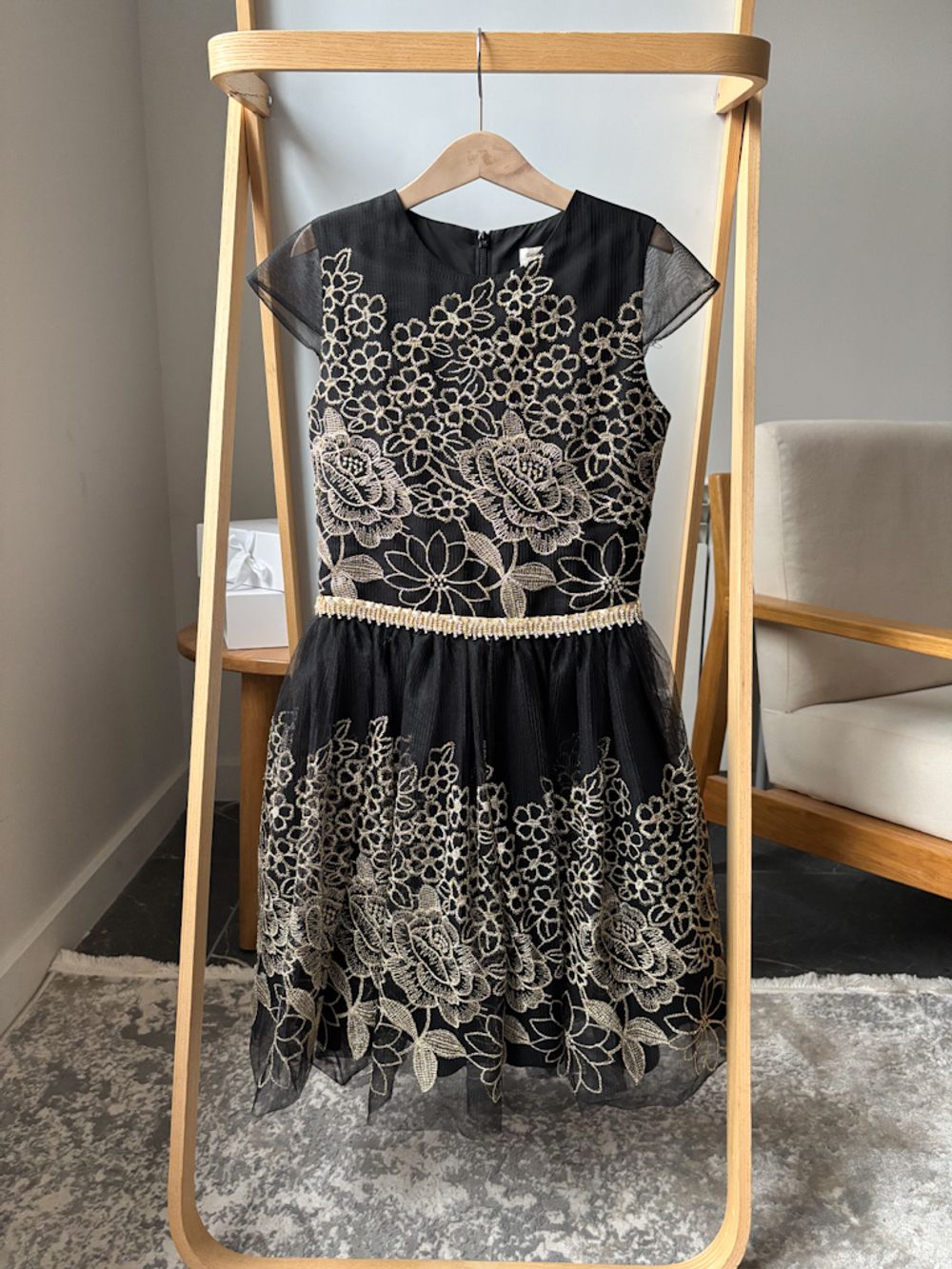 Платье David Charles, 146