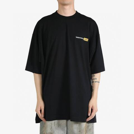 Футболка Vetements