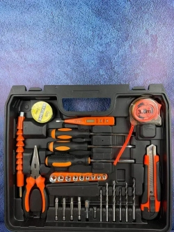 Шуруповерт аккумуляторный Dewalt 21V, 2 АКБ, Дрель-шуруповерт Деволт с набором инструментов