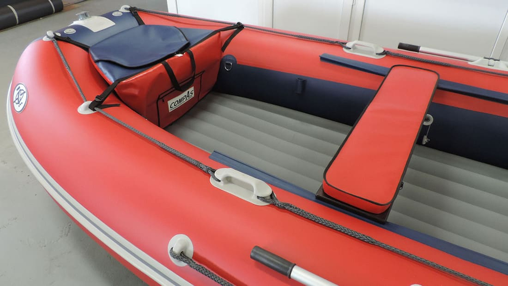 Лодка ПВХ COMPAS 500