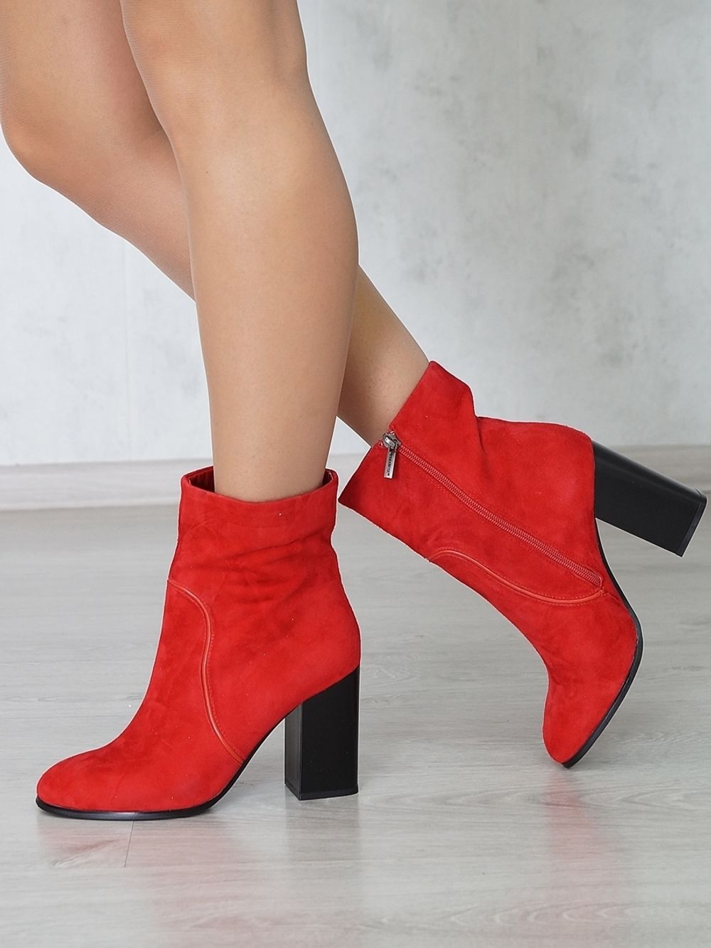 Полусапожки женские